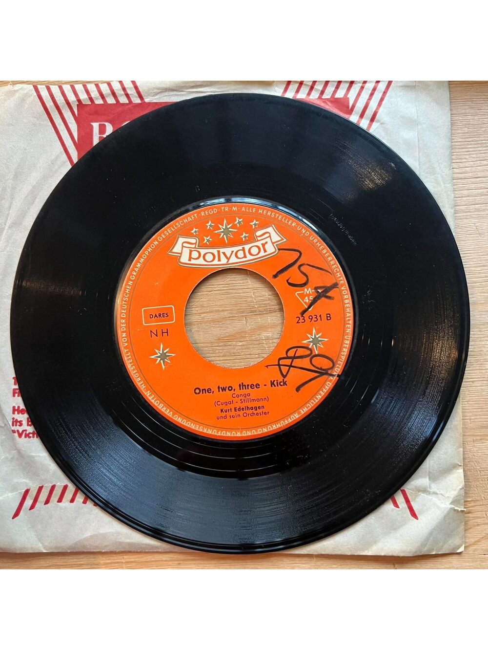 Kurt Edelhagen - One, Two, Three-Kick 45rpm VG+ R20